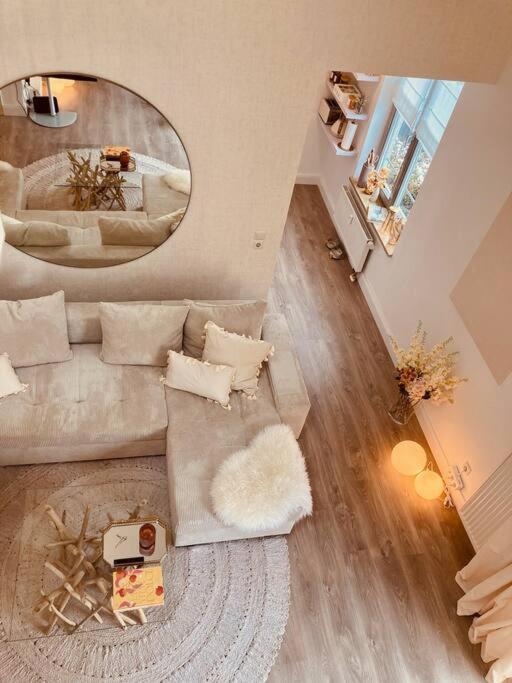 Amalfi Home - Stylish Apartment With Terrace シェーネフェルト エクステリア 写真