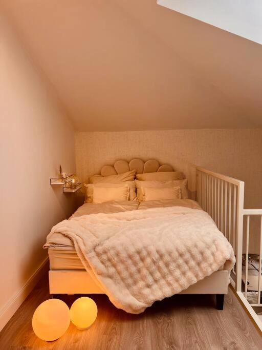 Amalfi Home - Stylish Apartment With Terrace シェーネフェルト エクステリア 写真